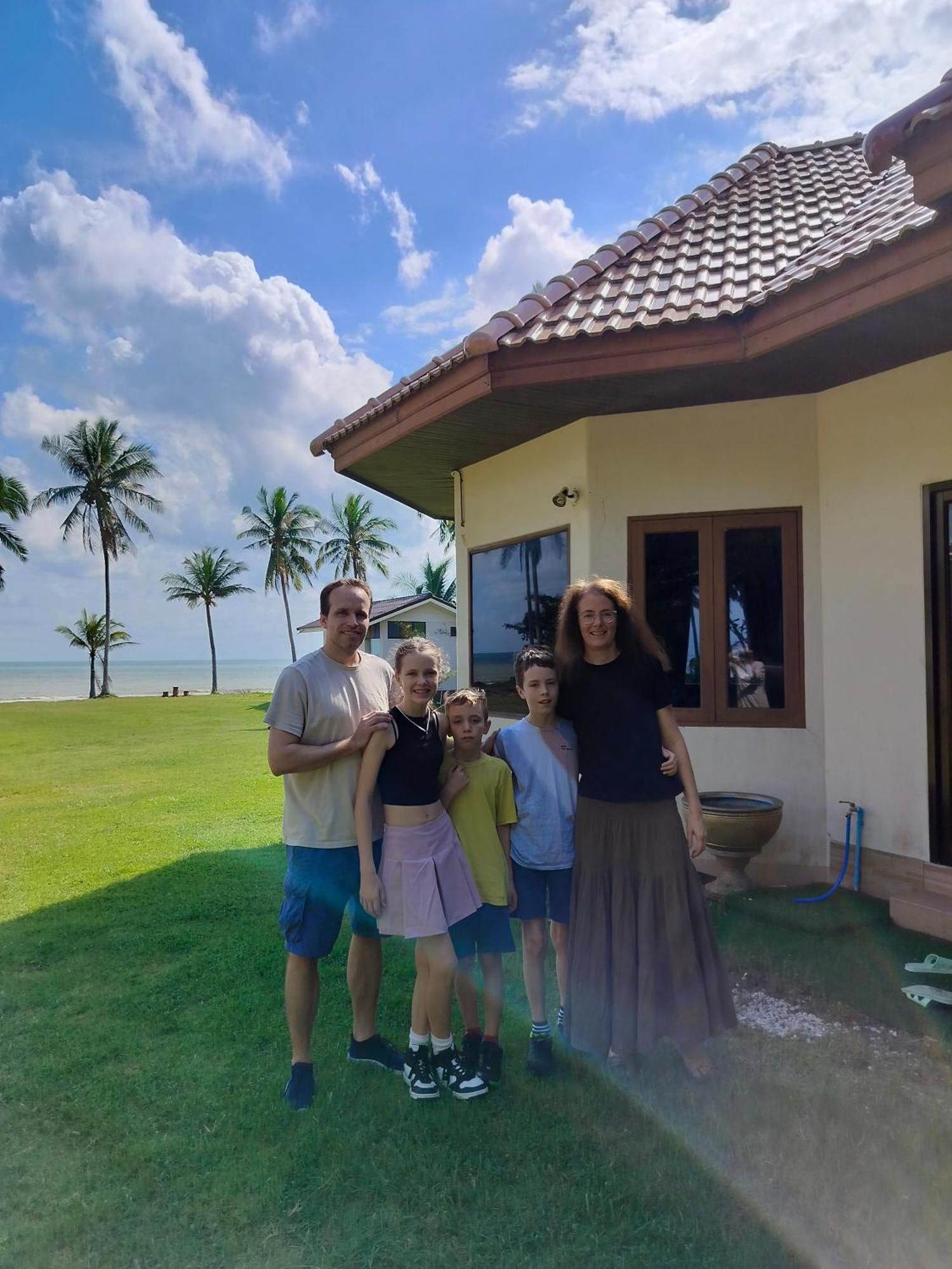 Baan Be Beach Lang Suan Exterior photo